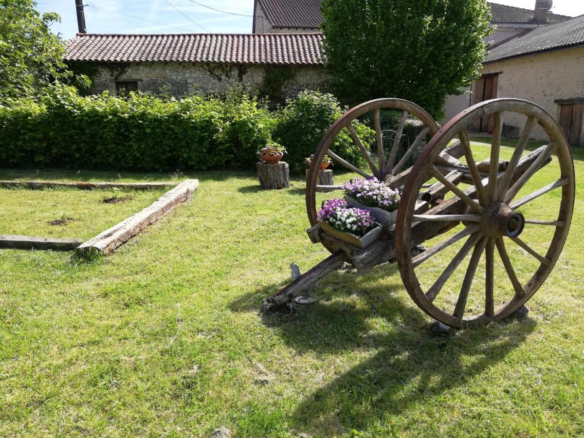 L'Escapade Bed and Breakfast Brantôme Εξωτερικό φωτογραφία